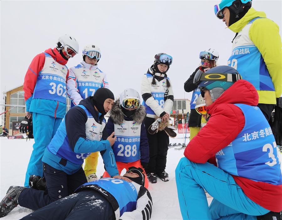 加油中国！圆梦冬奥！——北京冬奥组委滑雪战队队员的新年心愿